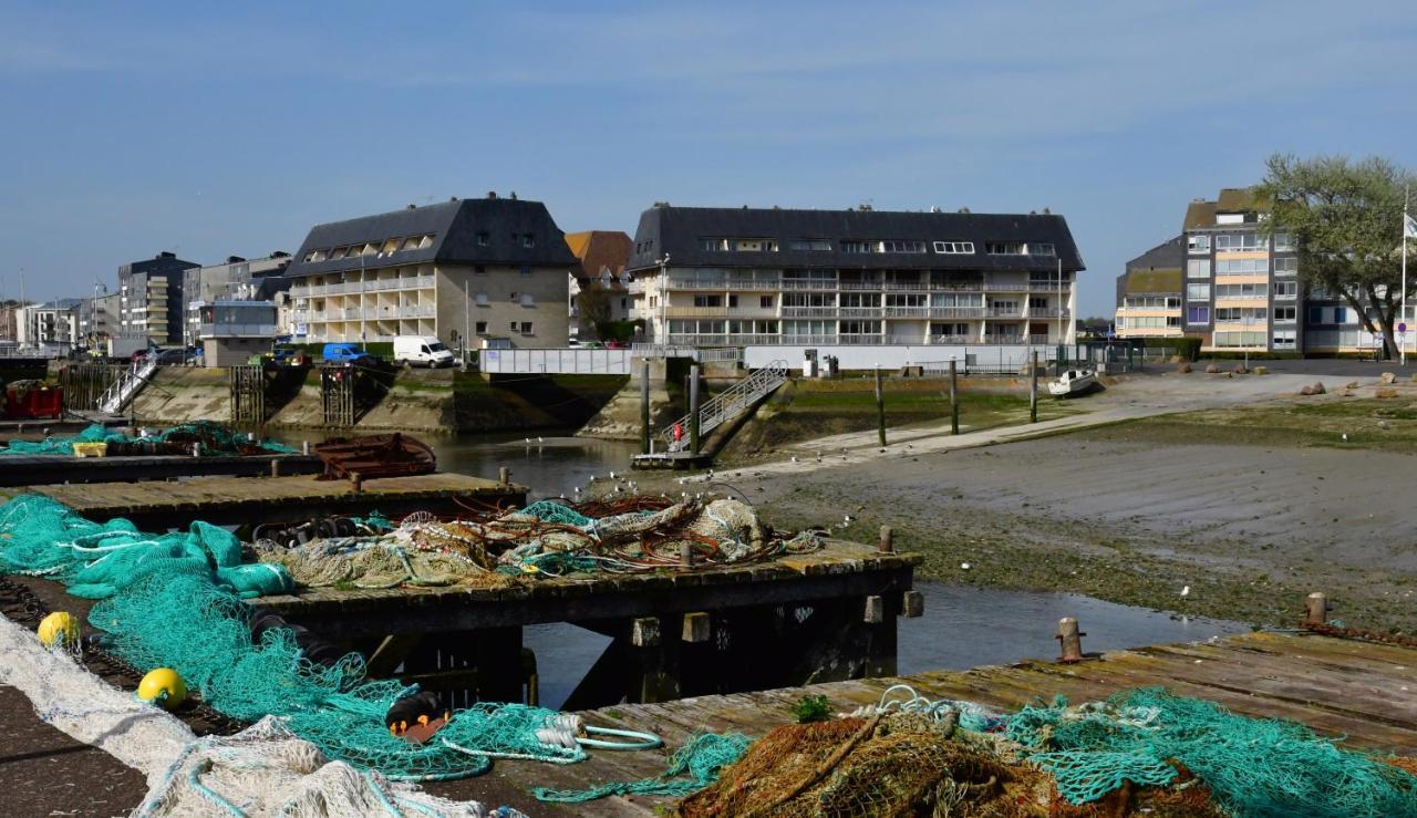 Appartement Au Pied De La Plage - Balcon - Parking Courseulles-sur-Mer Eksteriør bilde